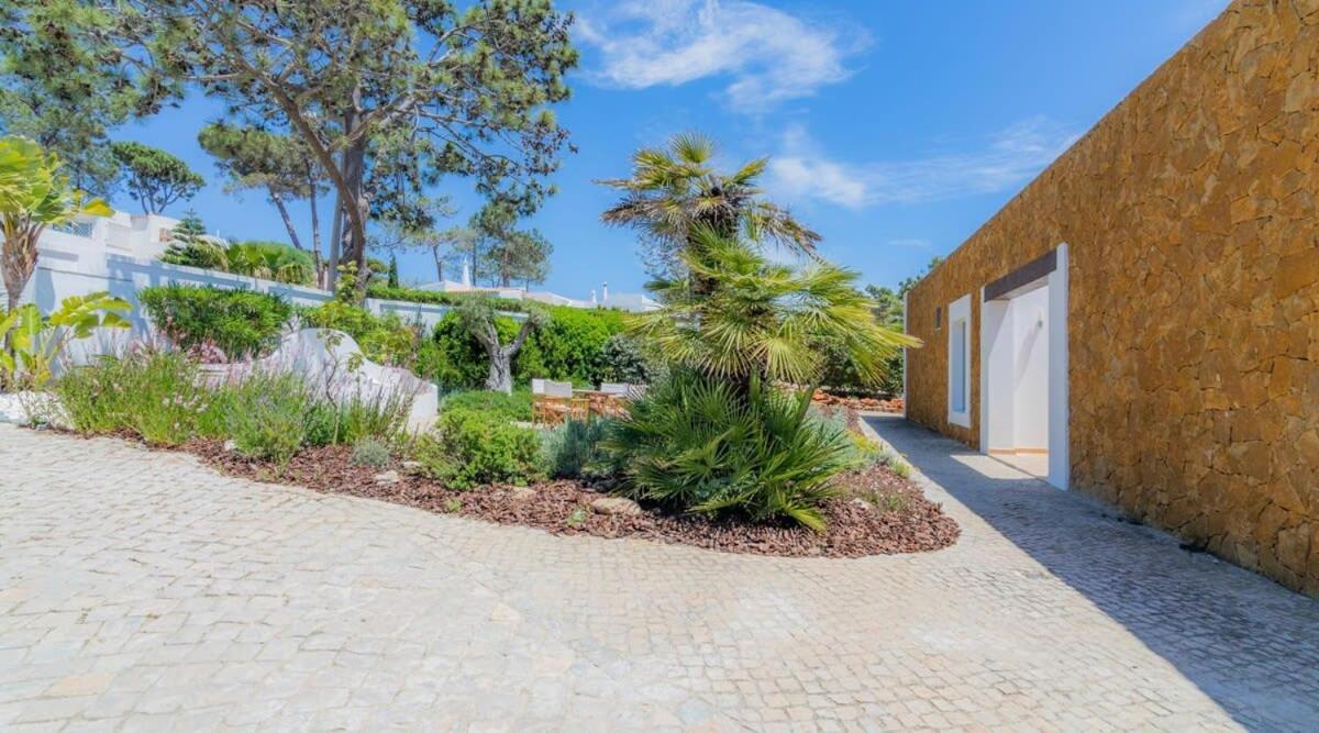 Villa Prado - Beautiful Beachfront Villa Albufeira Exterior photo
